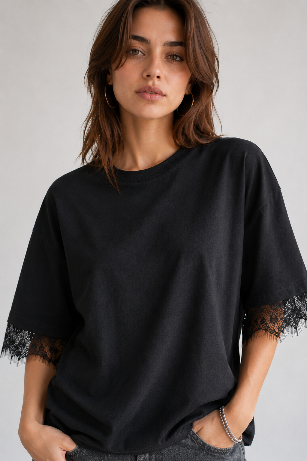 Studio Oversize Bisiklet Yaka Dantel Detaylı T-Shirt - Siyah - T-Shirt fason üretim görsel 4
