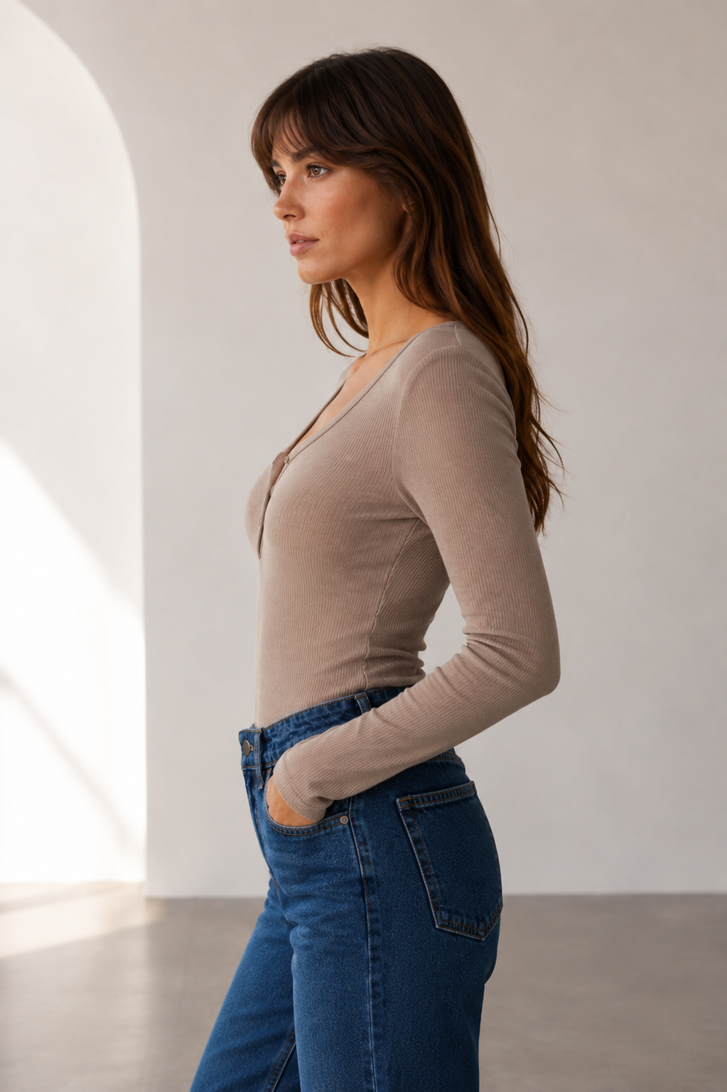 Studio Slim Fit V Yaka Düğmeli Bluz - Vizon - Bluz fason üretim görsel 3