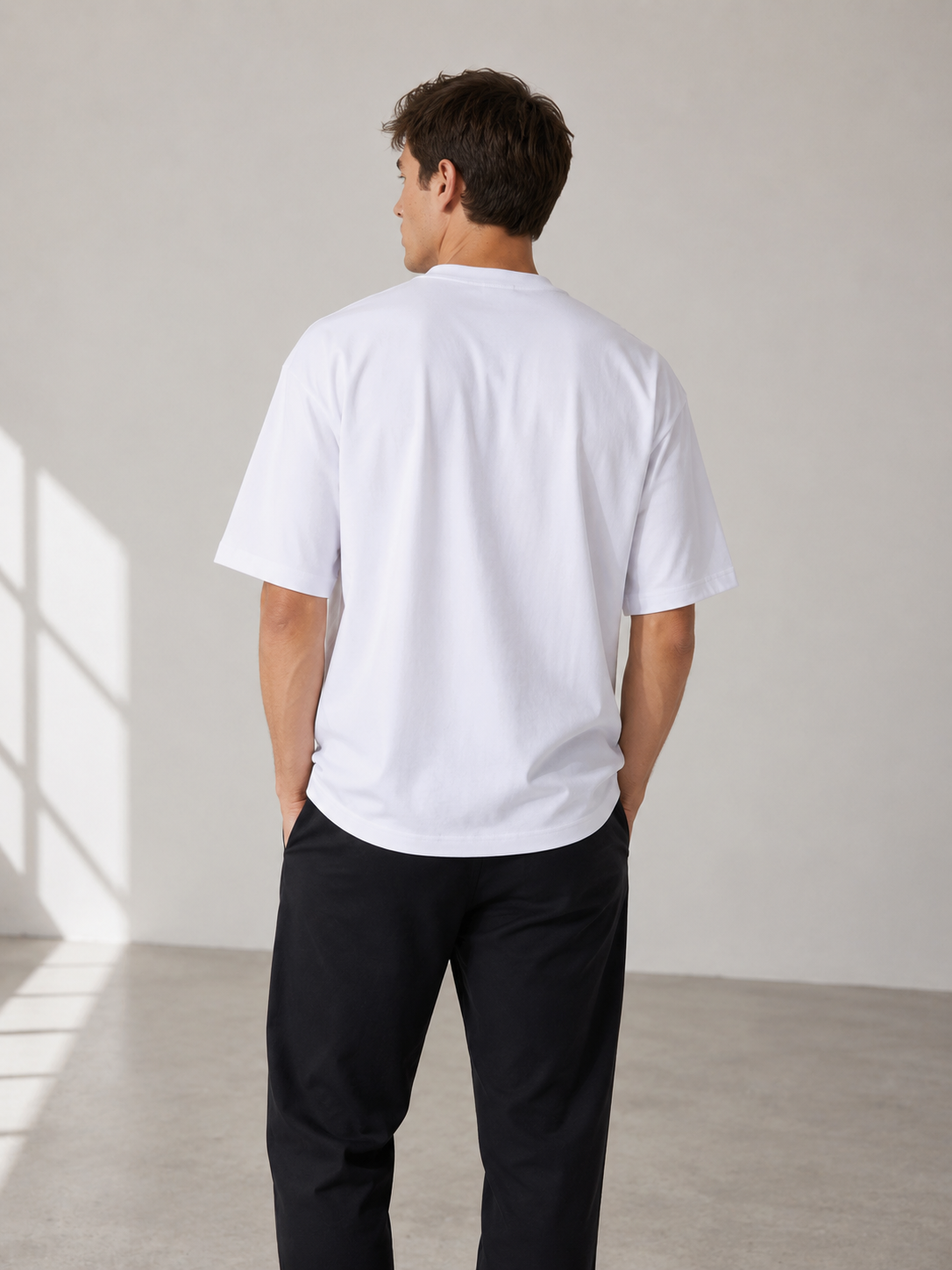 Studio Beyaz Oversize Tişört - T-shirt fason üretim görsel 3